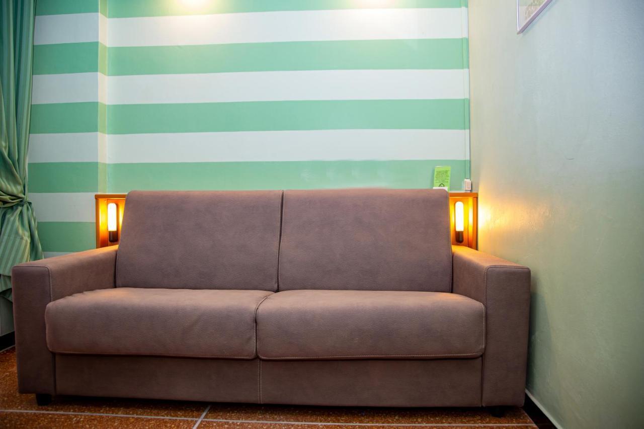 Albergo Glory Borghetto Santo Spirito Kültér fotó