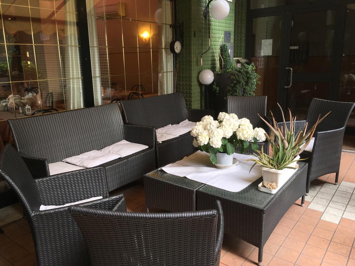 Albergo Glory Borghetto Santo Spirito Kültér fotó