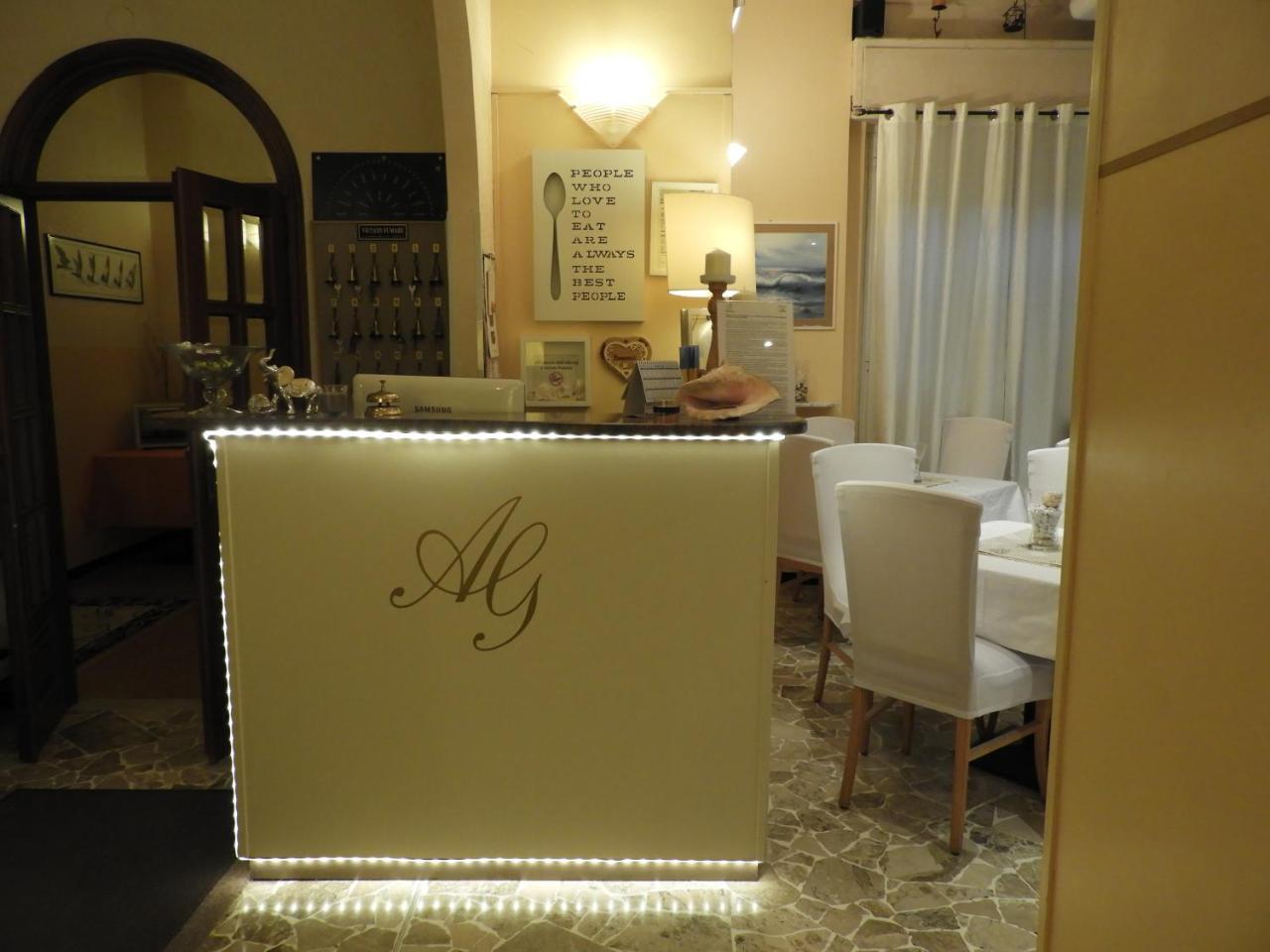 Albergo Glory Borghetto Santo Spirito Kültér fotó
